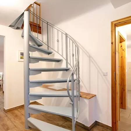 Haus Am - Zur Blauen Tuer Appartamento Templin